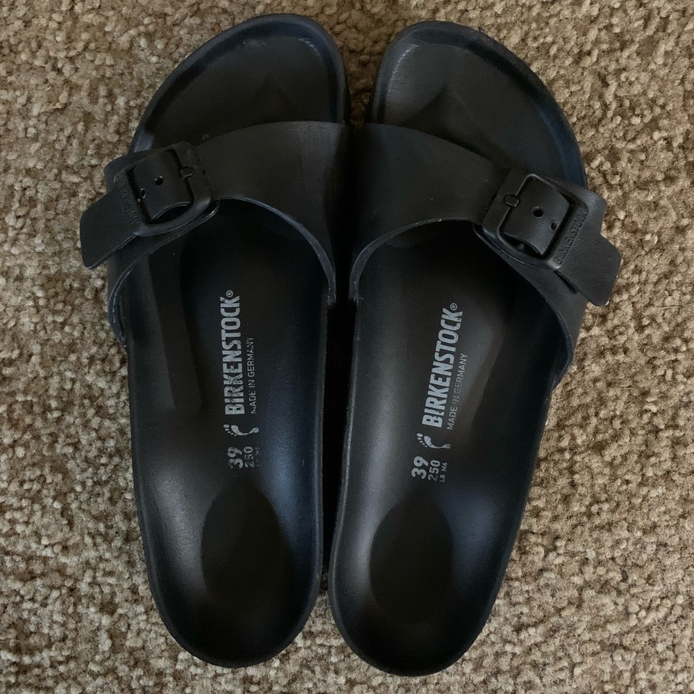 Birkenstock Madrid essentials